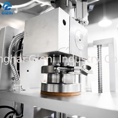 เครื่องบรรจุเครื่องสำอางแบบโรตารี่สำหรับมาสคาร่าลิปกลอสรองพื้นทาเล็บ