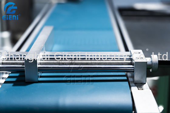 เครื่องบรรจุเครื่องสำอางควบคุม PLC 900 ชิ้น / H พร้อมถังบรรจุ 25 ลิตร