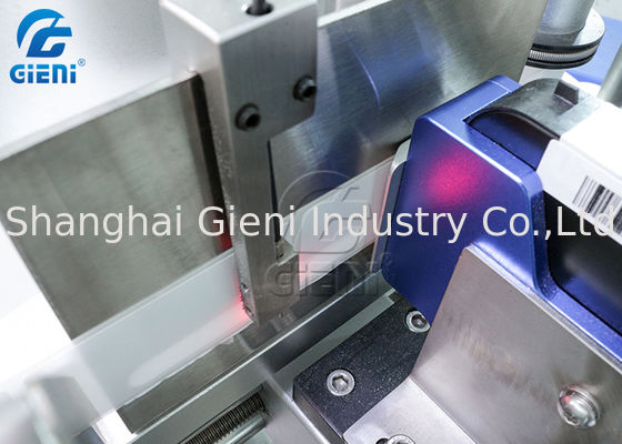 เครื่องติดฉลากขวดแนวตั้ง 600 ชิ้น / นาทีแบบโรตารี่