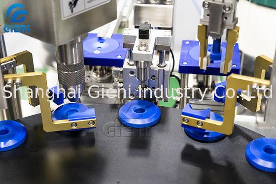 เครื่องบรรจุลิปกลอสเครื่องสำอาง 7KW 50 ชิ้น / นาทีชนิดโรตารี่