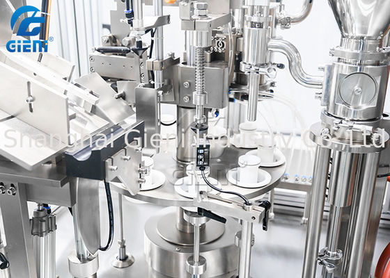 40ppm 250ml หลอดลิปกลอสบรรจุเครื่องปิดผนึก Servo Driven