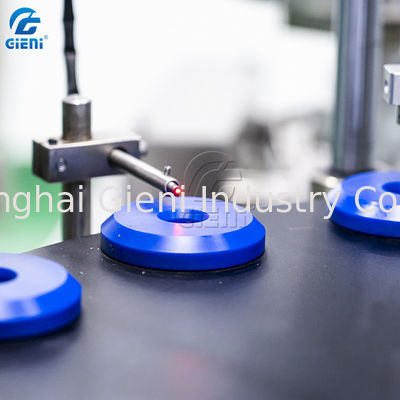 60pcs / Min เครื่องบรรจุลิปกลอสแบบโรตารี่อัตโนมัติเต็มรูปแบบ