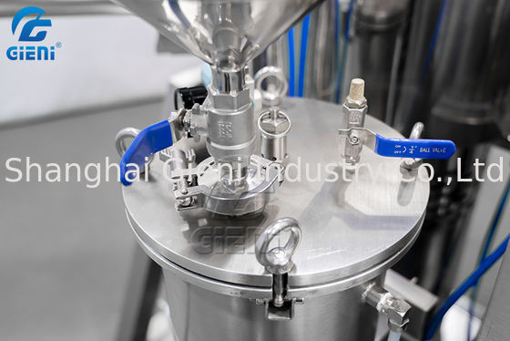 เครื่องกดแป้งแต่งหน้า 2.2kw 50L ความเร็วสูง 10kgs อุปกรณ์ฉีดพ่นน้ำมัน